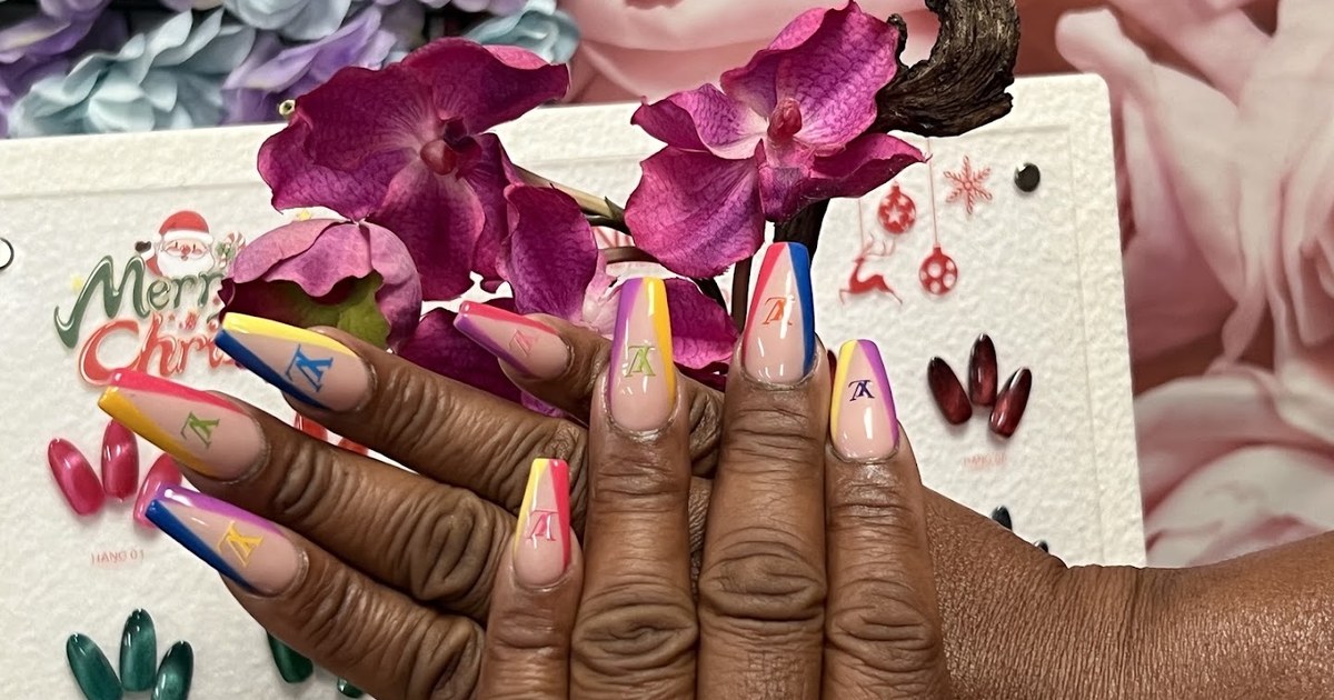 ART QUEEN NAIL SPA